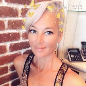 Meet your Posher, Annie